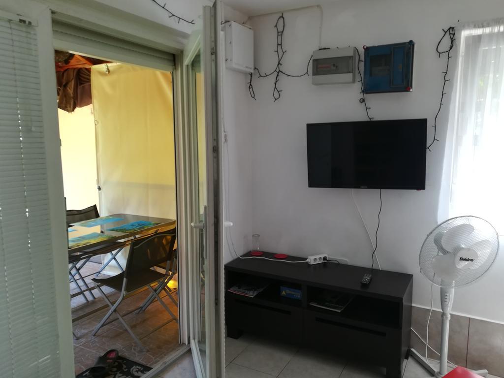 Tiszavirág Vendégház Szeged Exterior foto